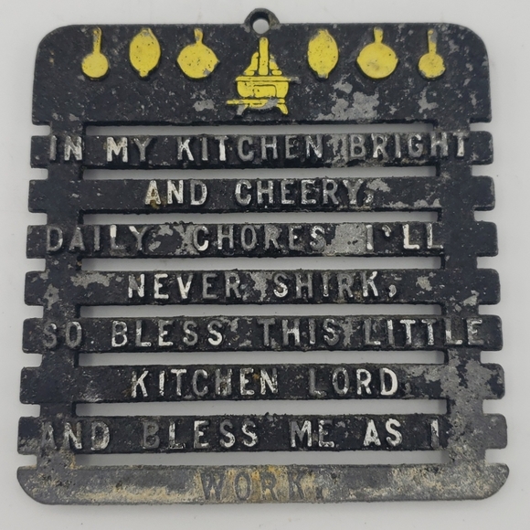 Unknown Other - Vintage Cast Metal Trivet Kitchen Wall Hanging 5"